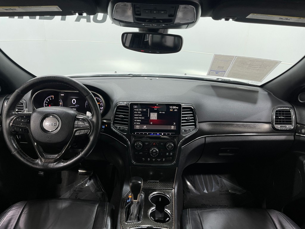 2017 Jeep Grand Cherokee Image 19