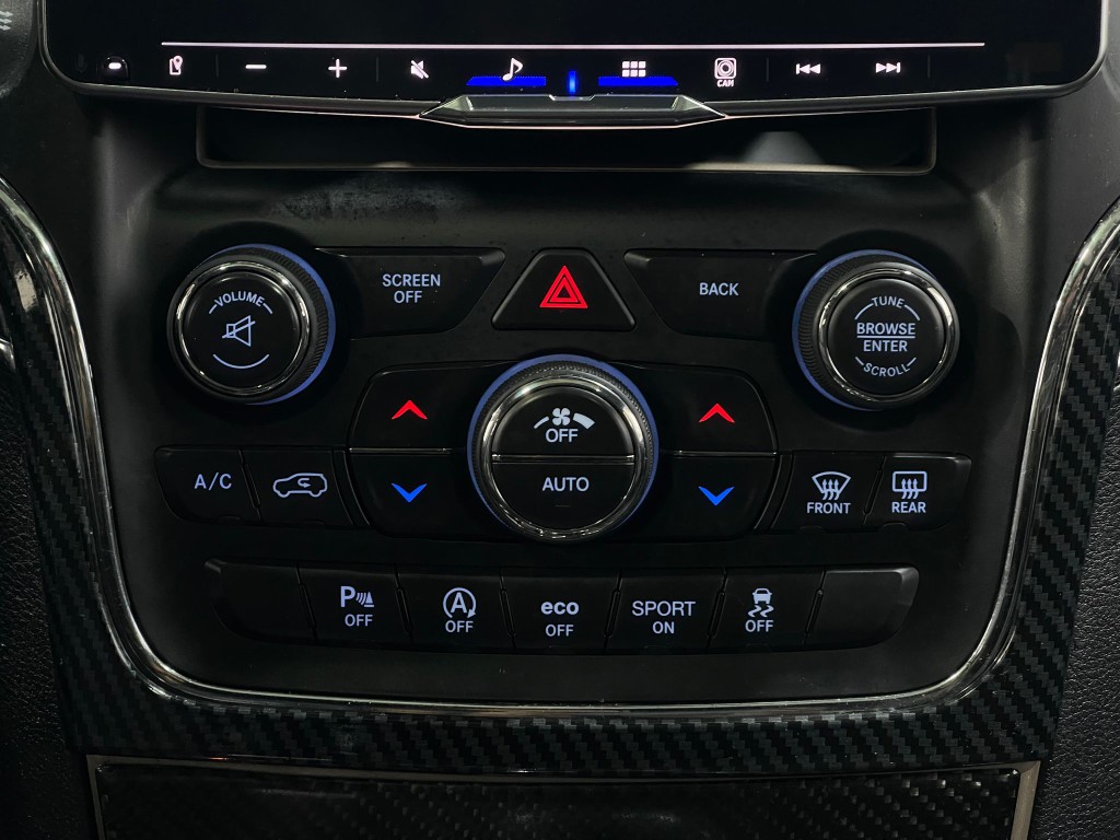 2017 Jeep Grand Cherokee Image 25