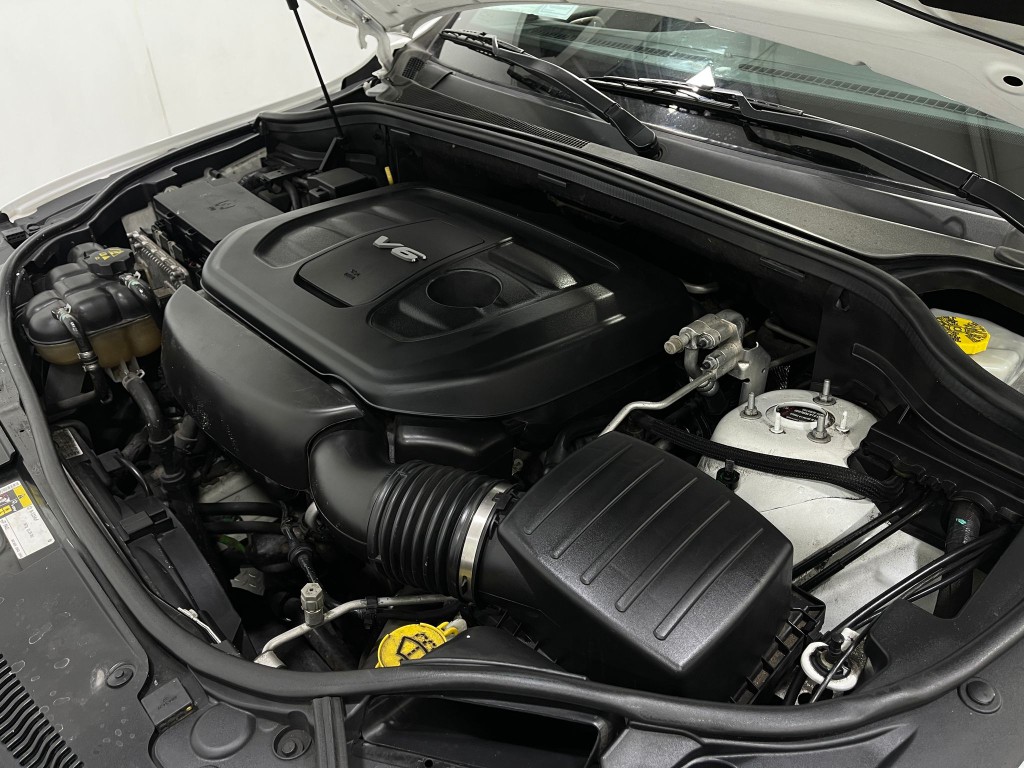 2017 Jeep Grand Cherokee Image 28