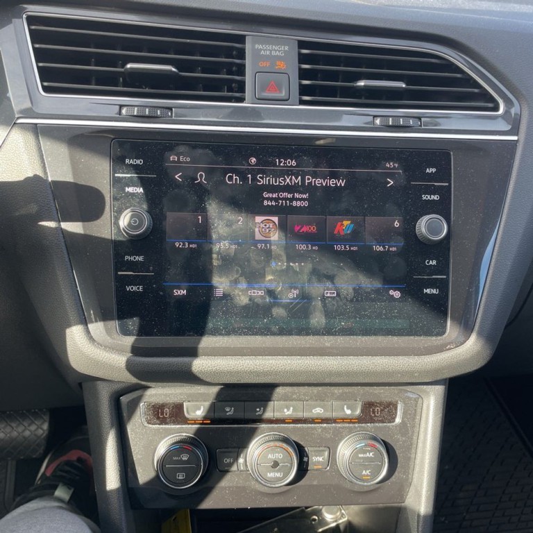 2021 Volkswagen Tiguan Image 12