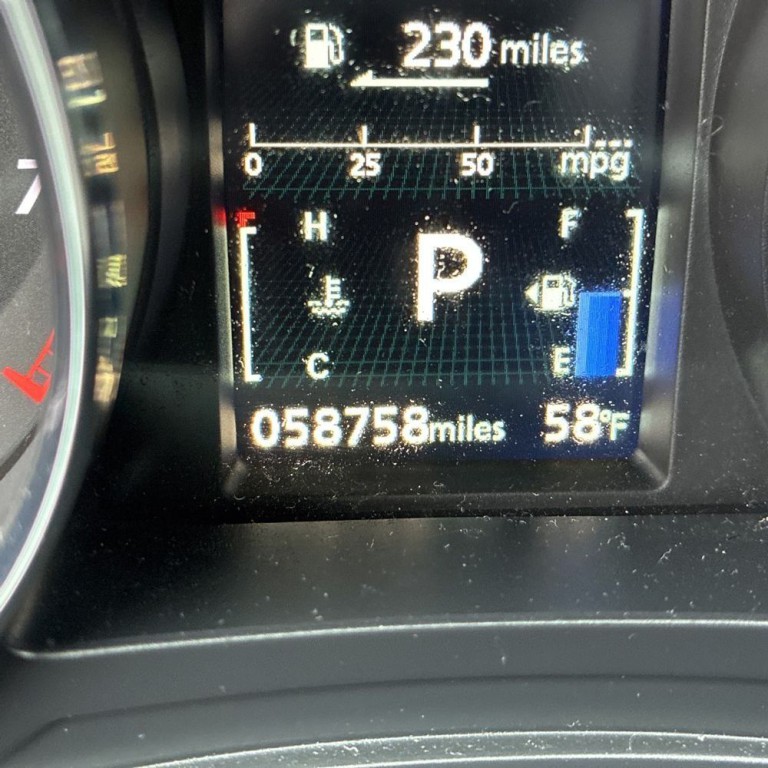 2021 Mitsubishi Outlander Image 11