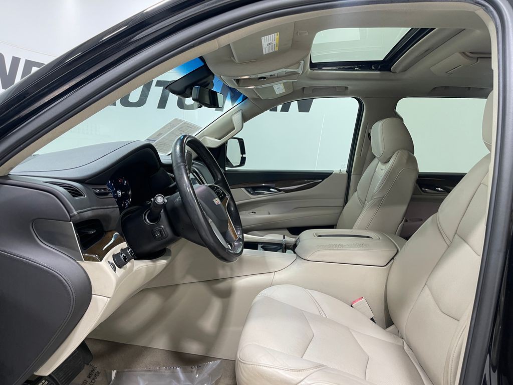2019 Cadillac Escalade Image 15
