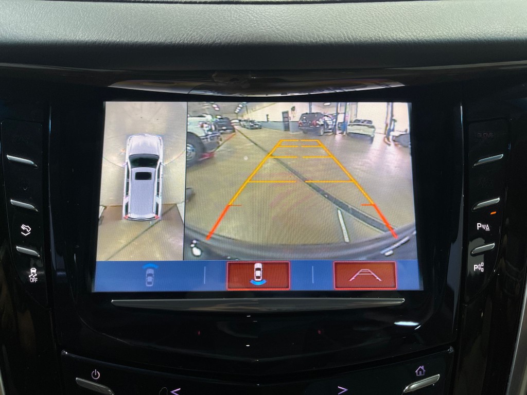 2019 Cadillac Escalade Image 11