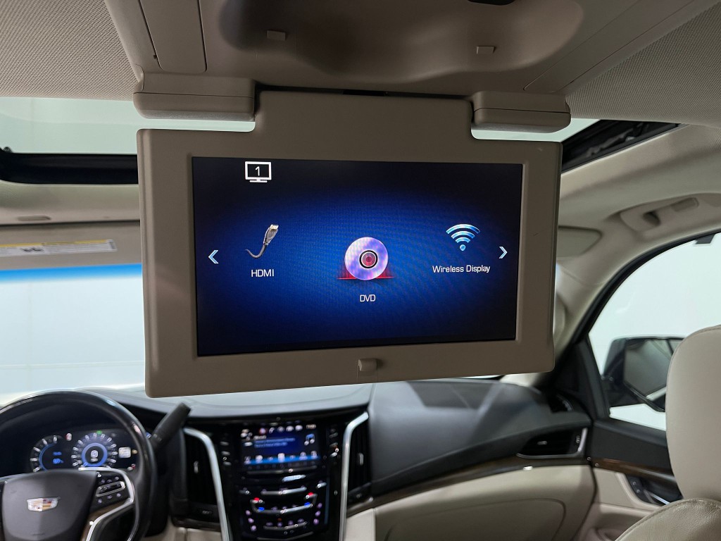 2019 Cadillac Escalade Image 12