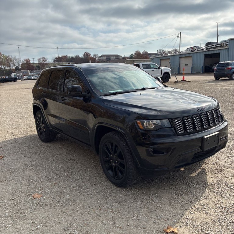 2019 Jeep Grand Cherokee Image 1