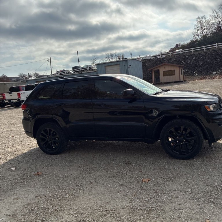 2019 Jeep Grand Cherokee Image 3