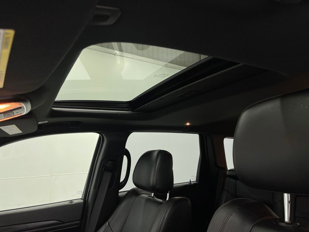 2019 Jeep Grand Cherokee Image 12