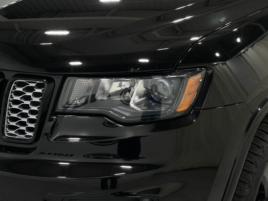 2019 Jeep Grand Cherokee Image 34