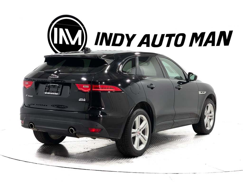 2017 Jaguar F-PACE Image 4