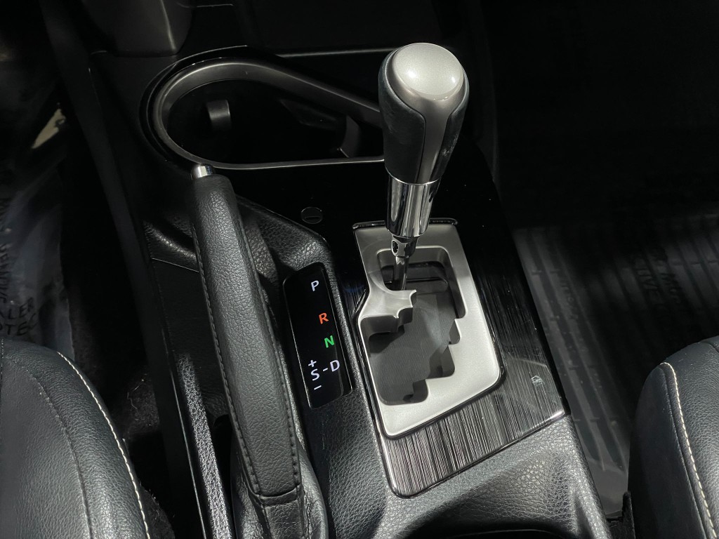 2017 Toyota Rav4 Image 28
