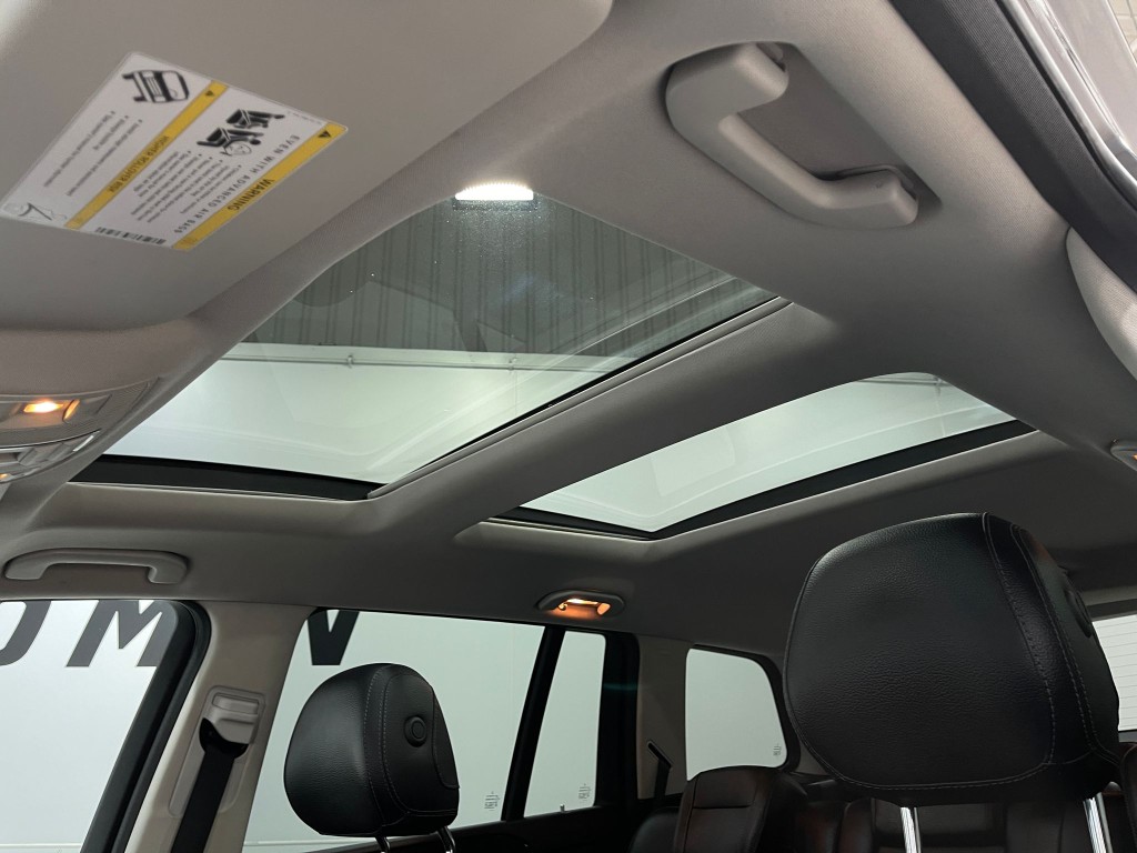 2017 Mercedes-Benz GLS-Class Image 12