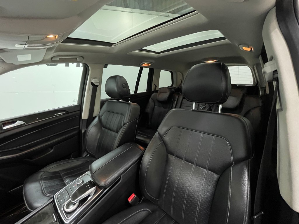 2017 Mercedes-Benz GLS-Class Image 14