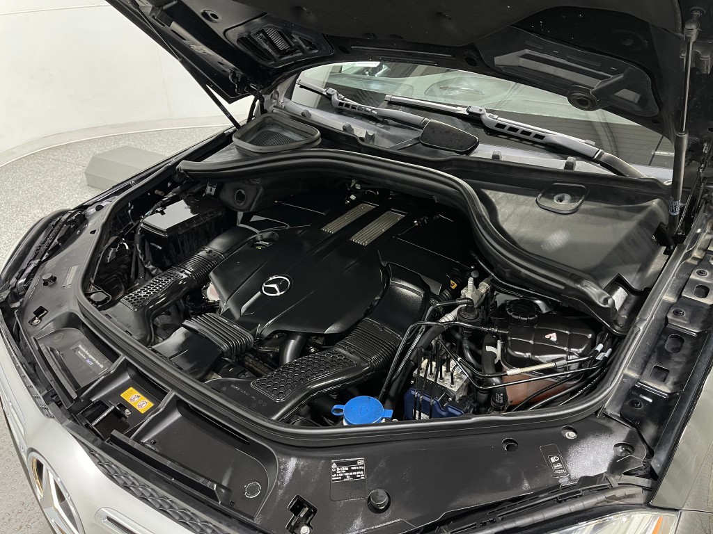 2017 Mercedes-Benz GLS-Class Image 28