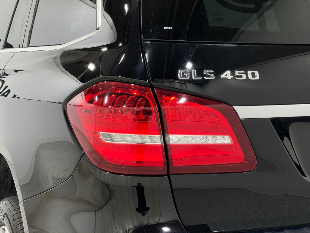 2017 Mercedes-Benz GLS-Class Image 36