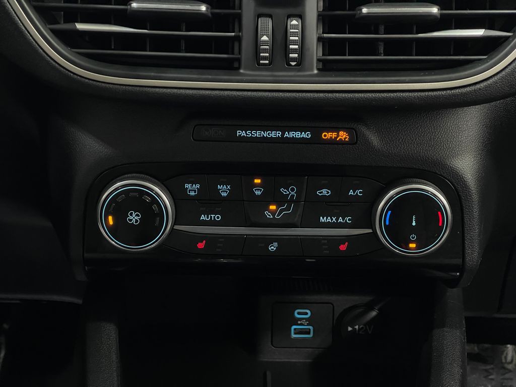 2022 Ford Escape Image 23