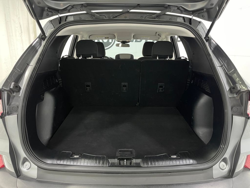 2022 Ford Escape Image 24