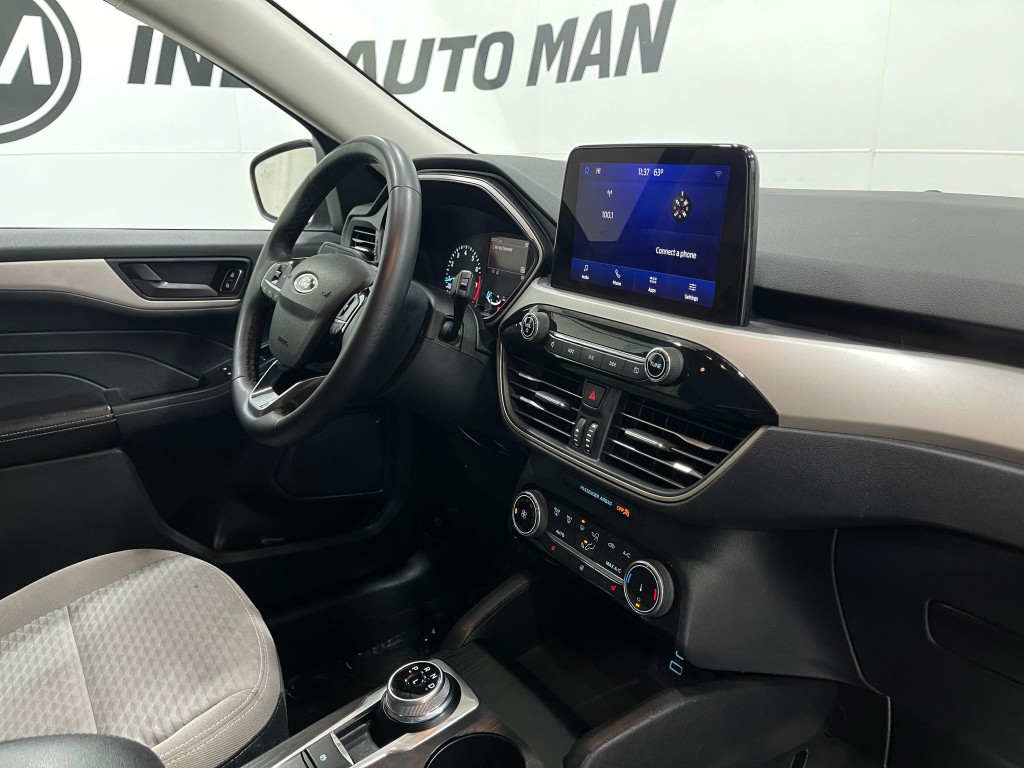 2022 Ford Escape Image 18