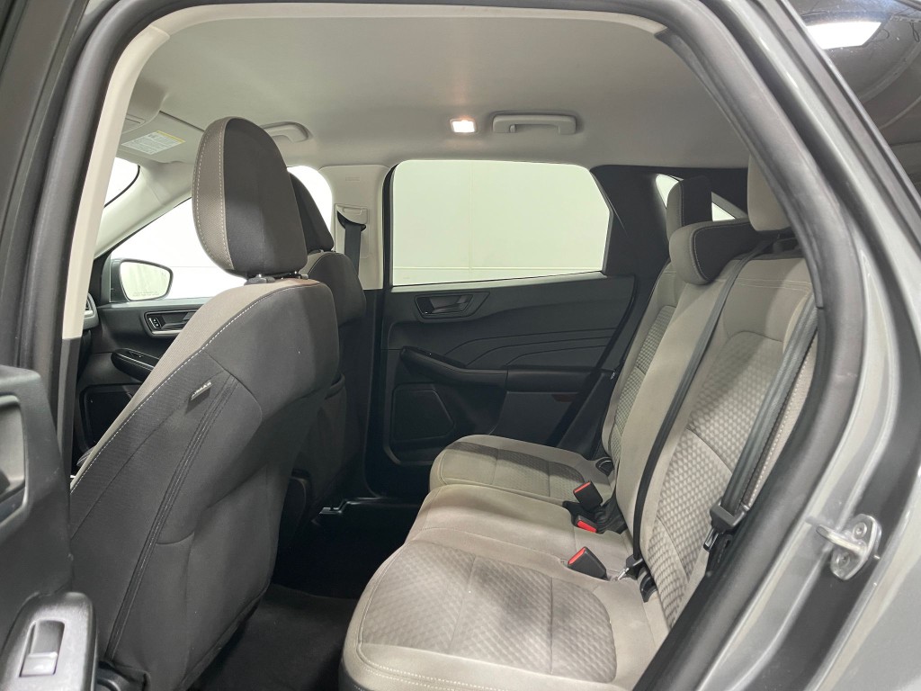 2022 Ford Escape Image 28