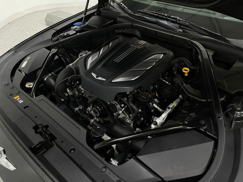 2019 Genesis G80 Image 30