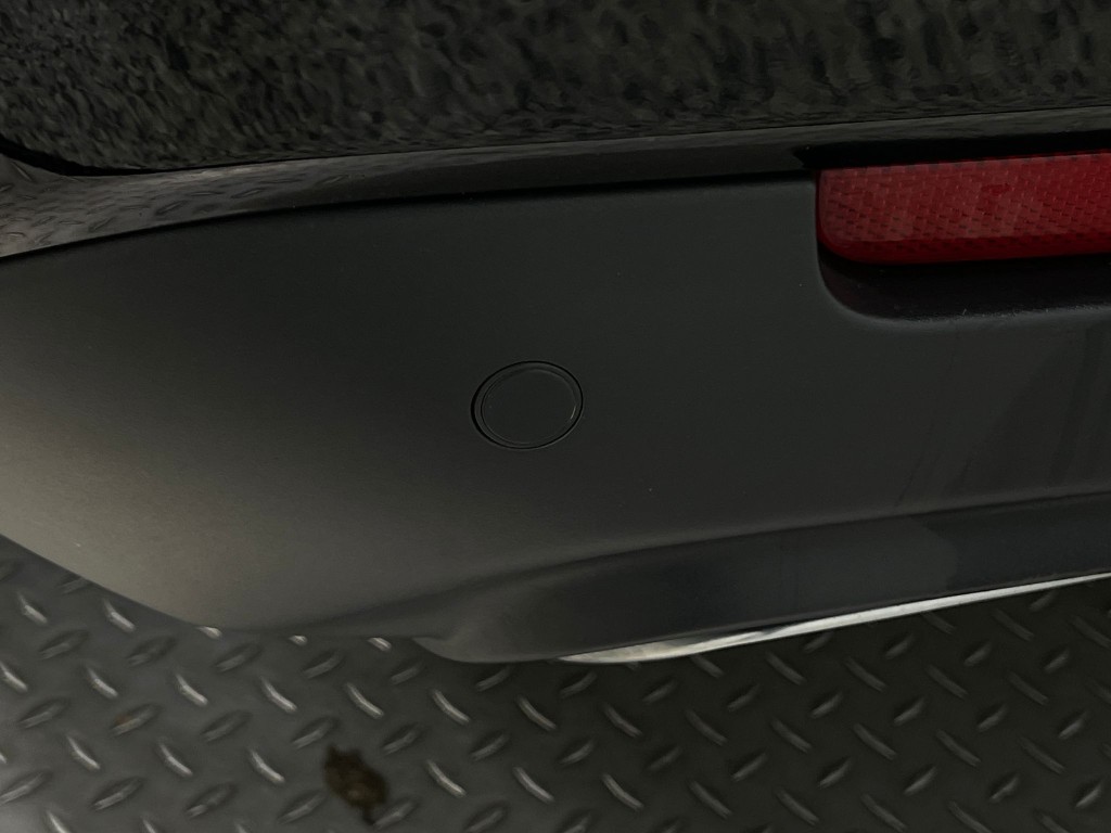 2019 Dodge Challenger Image 12