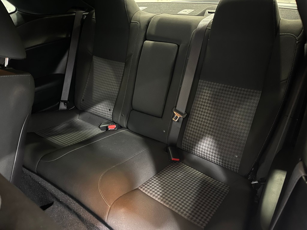 2019 Dodge Challenger Image 31