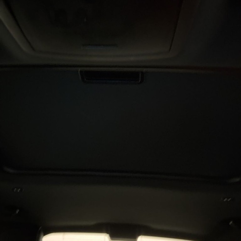 2017 Dodge Challenger Image 16