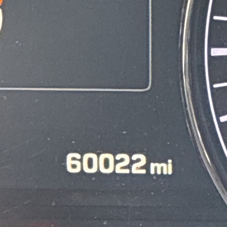 2015 Hyundai Genesis Image 11