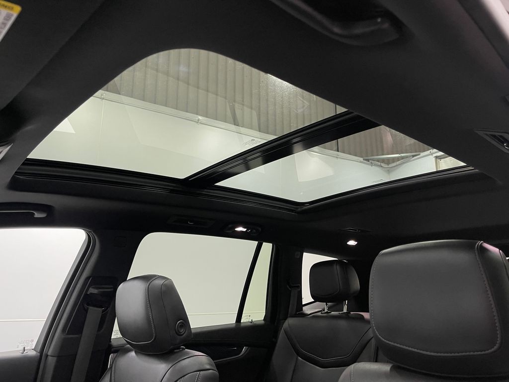 2022 Cadillac XT6 Image 12