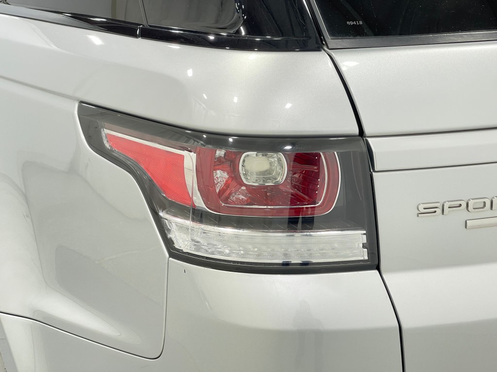 2017 Land Rover Range Rover Sport Image 34