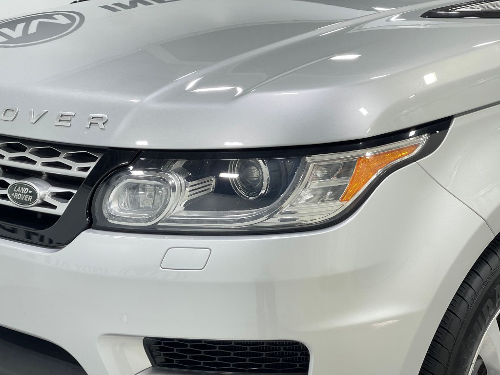 2017 Land Rover Range Rover Sport Image 33