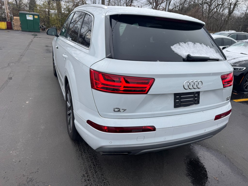 2017 Audi Q7 Image 4