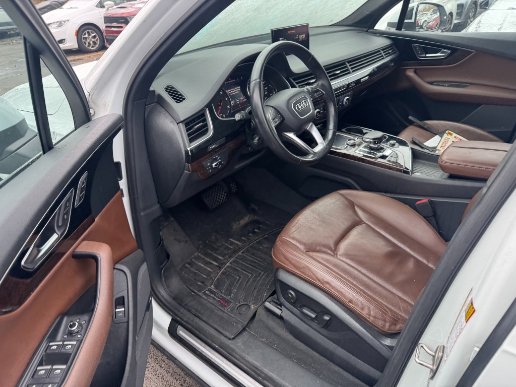 2017 Audi Q7 Image 5