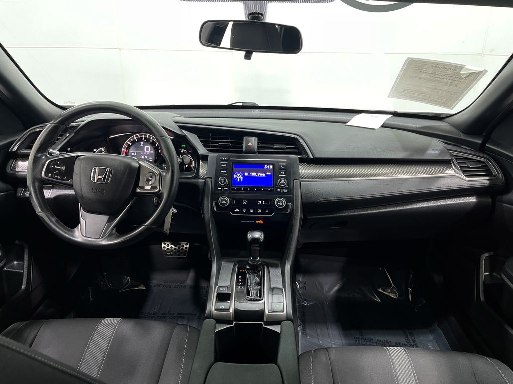 2017 Honda Civic Image 17