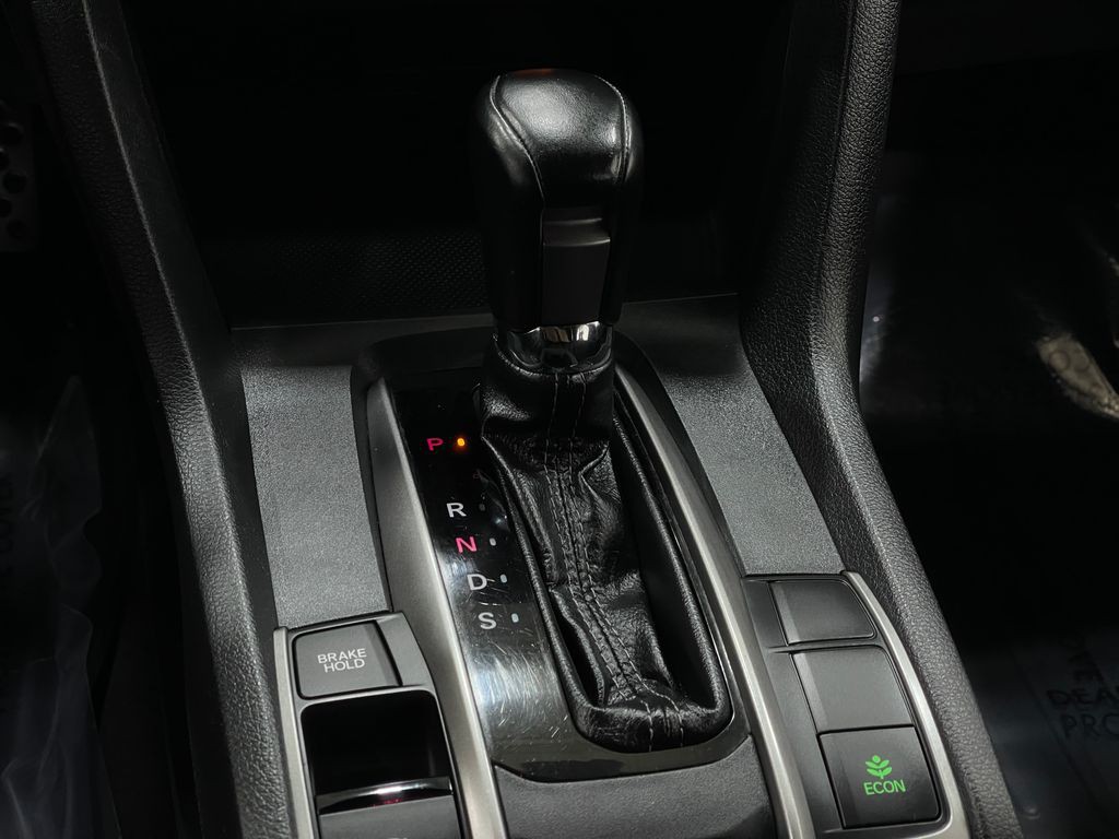 2017 Honda Civic Image 26