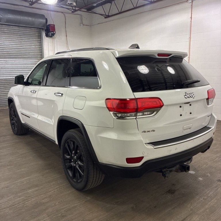 2017 Jeep Grand Cherokee Image 4