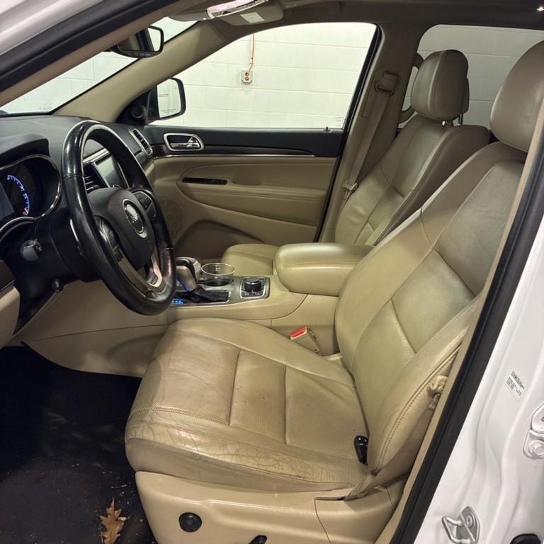 2017 Jeep Grand Cherokee Image 5