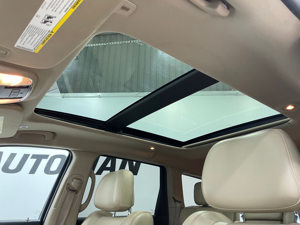 2017 Jeep Grand Cherokee Image 11