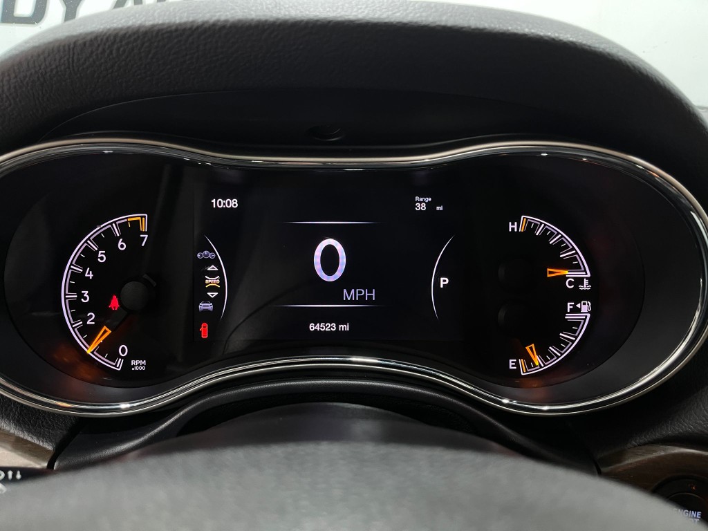 2017 Jeep Grand Cherokee Image 23