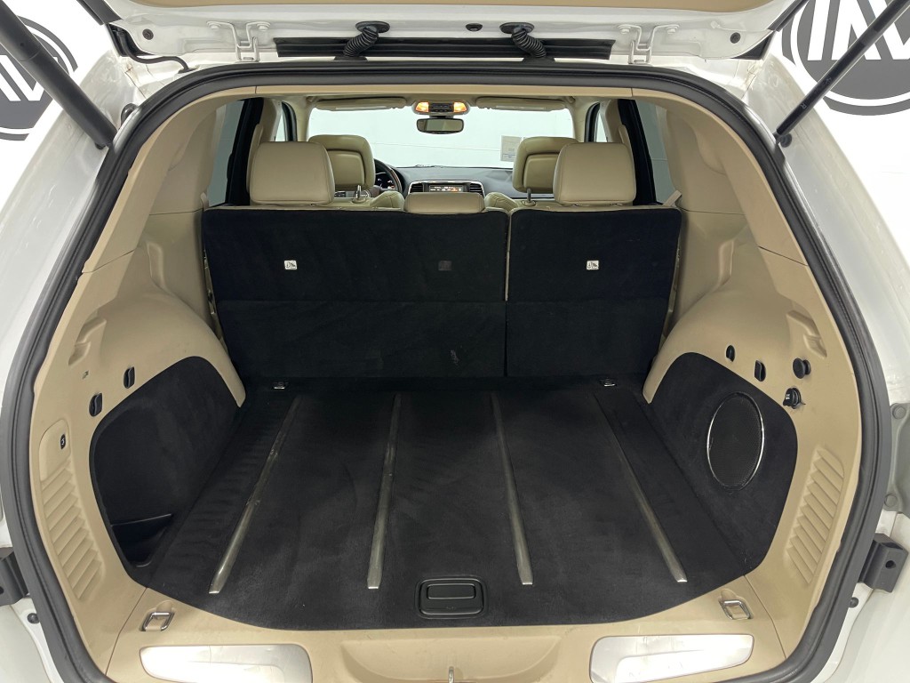 2017 Jeep Grand Cherokee Image 28