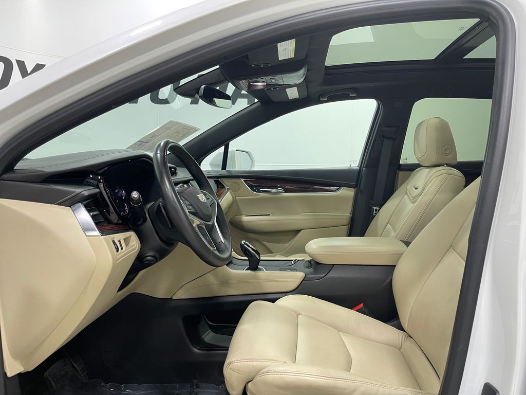 2017 Cadillac XT5 Image 14