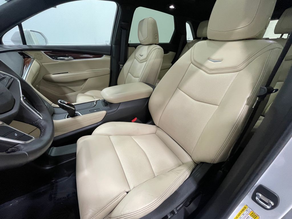 2017 Cadillac XT5 Image 15