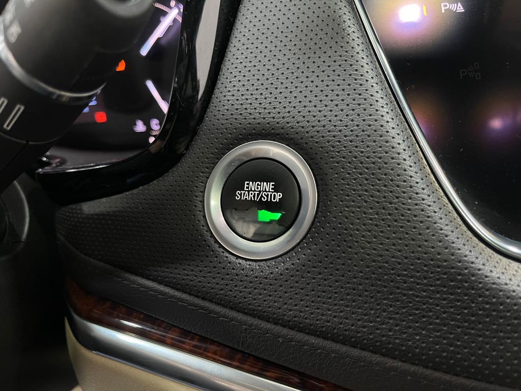 2017 Cadillac XT5 Image 23