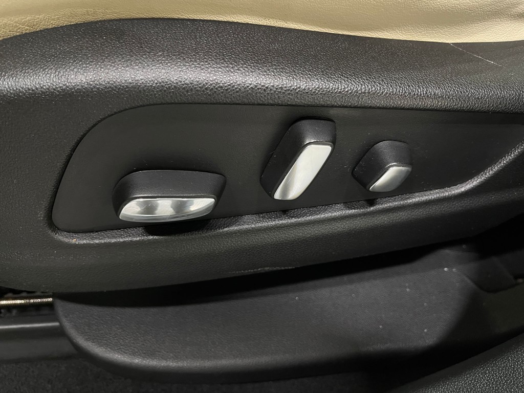 2017 Cadillac XT5 Image 19