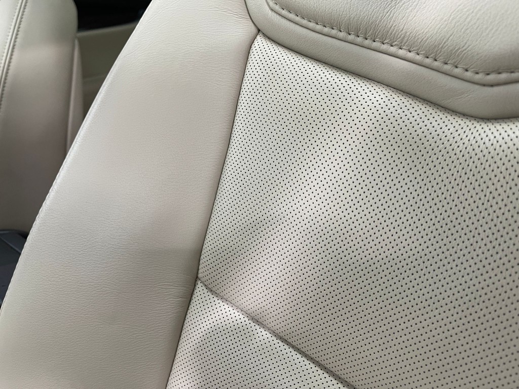 2017 Cadillac XT5 Image 20