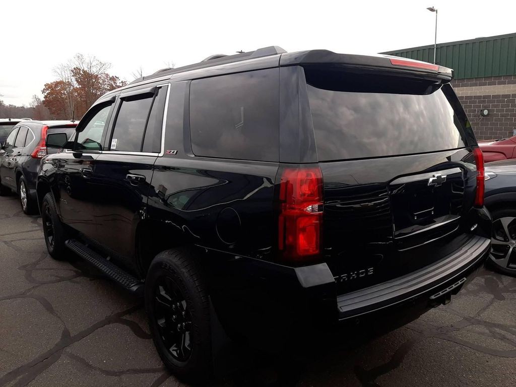 2017 Chevrolet Tahoe Image 4