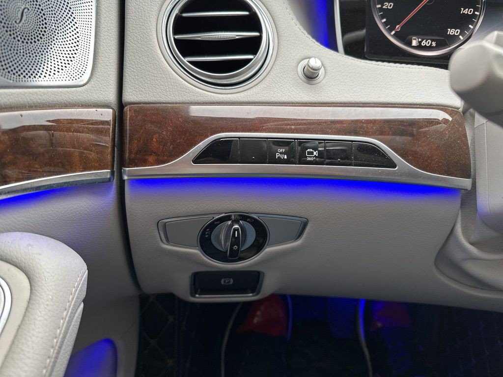 2016 Mercedes-Benz S-Class Image 12