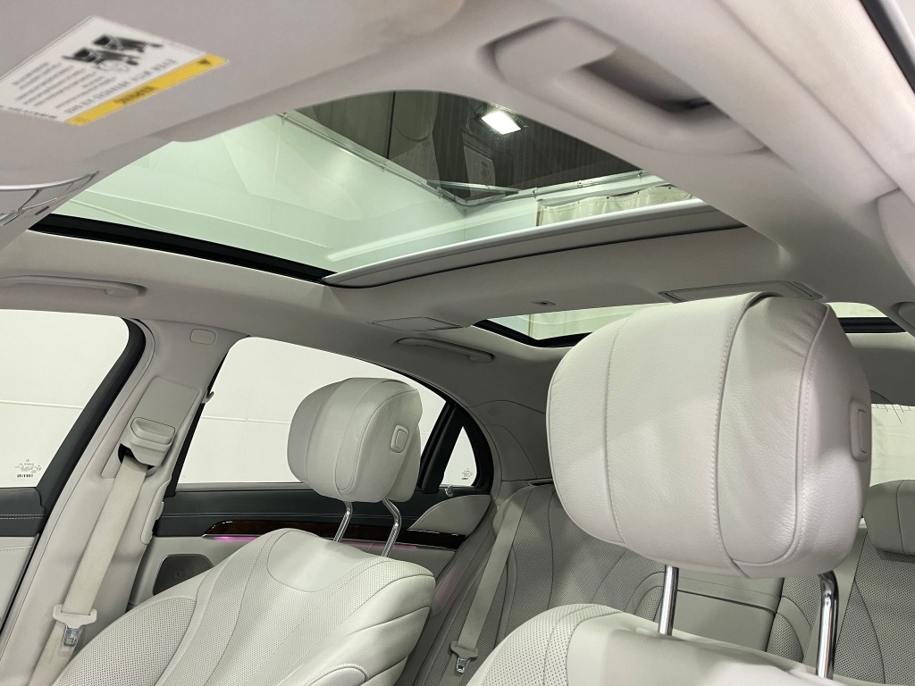 2016 Mercedes-Benz S-Class Image 12