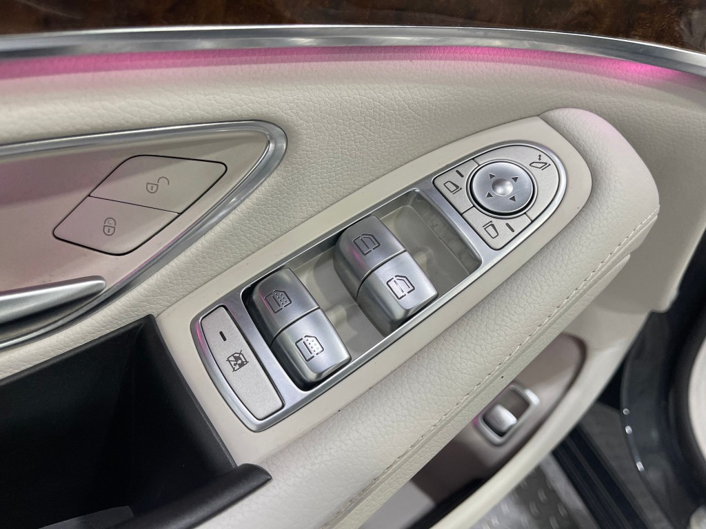 2016 Mercedes-Benz S-Class Image 17