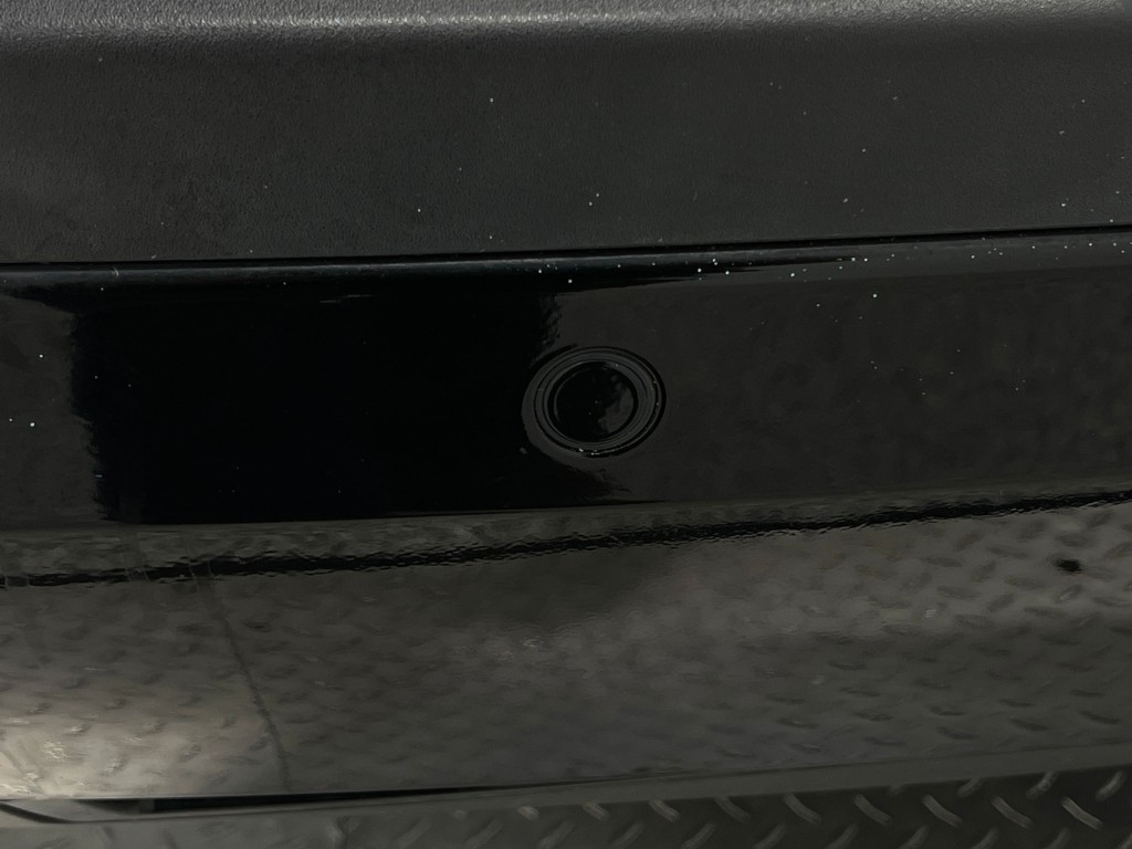 2015 Cadillac Escalade Image 14