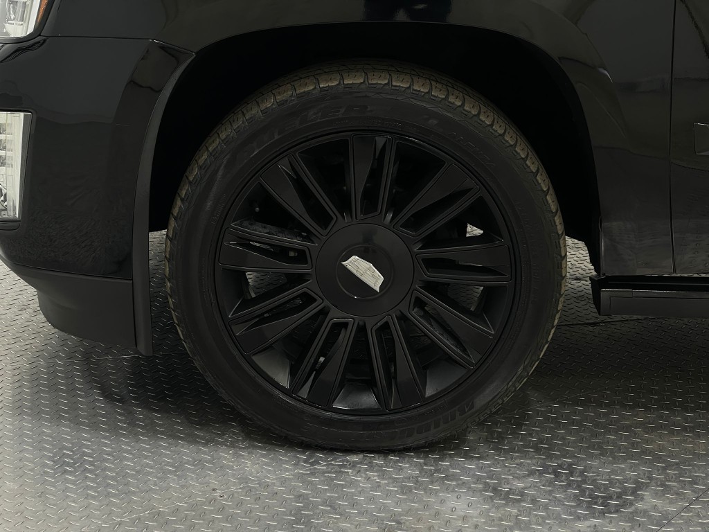 2015 Cadillac Escalade Image 39